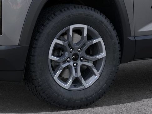 New 2026 Chevrolet Equinox ACTIV w/ Convenience Package III AWD/4WD image 9