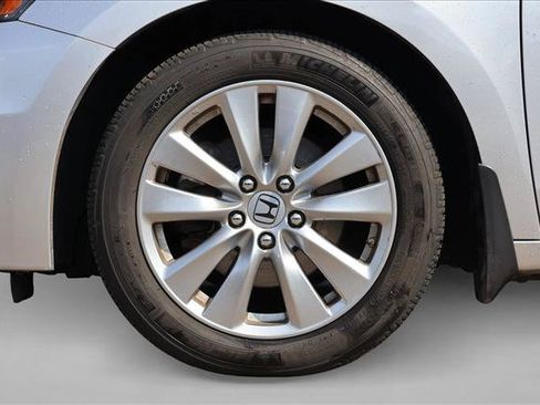 Used 2012 Honda Accord EX image 9