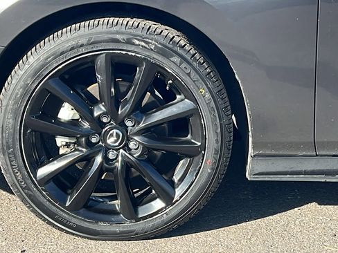 Used 2023 MAZDA MAZDA3 s image 9