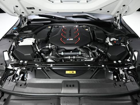 Used 2026 BMW M5 w/ Carbon Package image 6