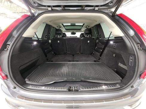 Used 2017 Volvo XC90 T6 Inscription w/ Vision Package image 16