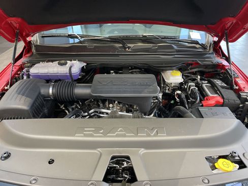 Certified 2025 RAM 1500 Big Horn RWD image 33