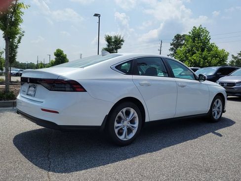 Certified 2024 Honda Accord LX image 4