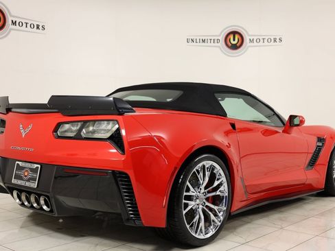 Used 2016 Chevrolet Corvette Z06 w/ 3LZ Preferred Equipment Group image 36