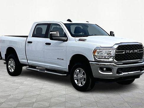 Used 2024 RAM 2500 Big Horn image 2