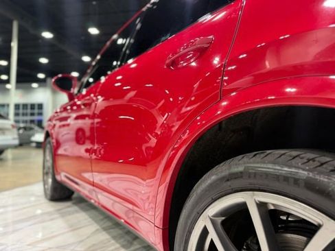 Used 2021 Porsche Cayenne S image 12