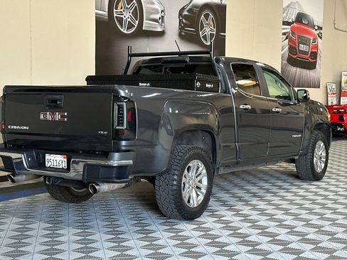 Used 2016 GMC Canyon SLT w/ Driver Alert Package image 4