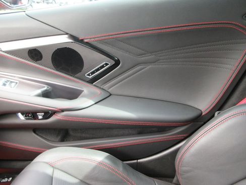 Certified 2024 Chevrolet Corvette E-Ray w/ Stealth Interior Trim Package image 31