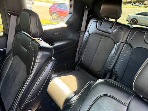 Used 2025 Jeep Grand Cherokee L Laredo RWD image 20