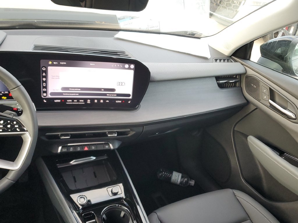 New 2026 Audi Q3 quattro 2.0T AWD/4WD image 21