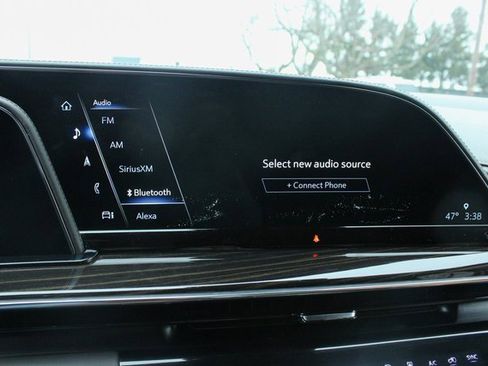 Used 2021 Cadillac Escalade Premium Luxury w/ Driver Assist Tech Package image 23