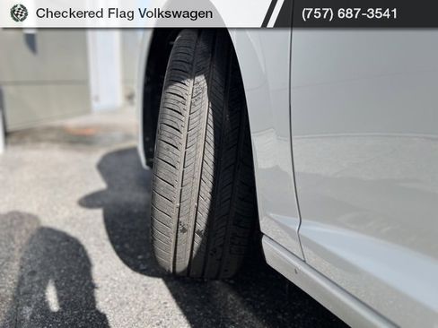 New 2026 Volkswagen Jetta SE image 15