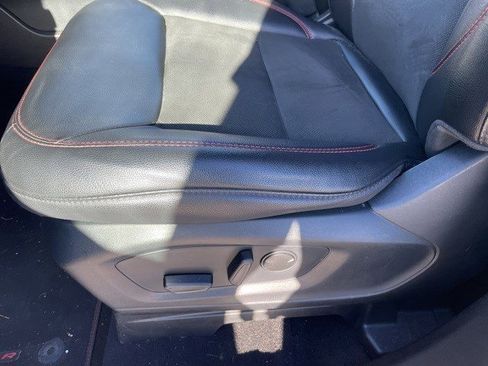 Used 2023 Ford Explorer ST-Line w/ Class IV Trailer Tow Package image 7