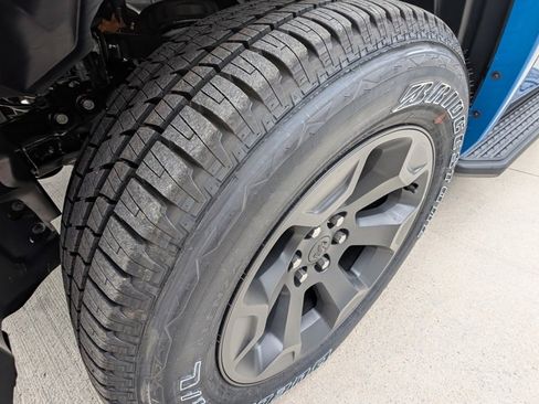 New 2026 RAM 1500 4x4 Crew Cab image 43