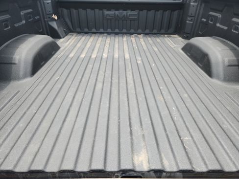 Used 2026 GMC Sierra 2500 AT4 AWD/4WD image 33