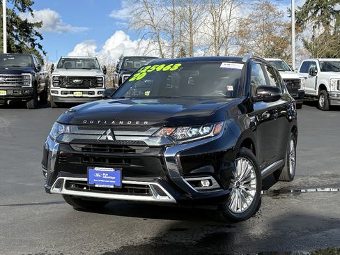 Used 2020 Mitsubishi Outlander GT image 1
