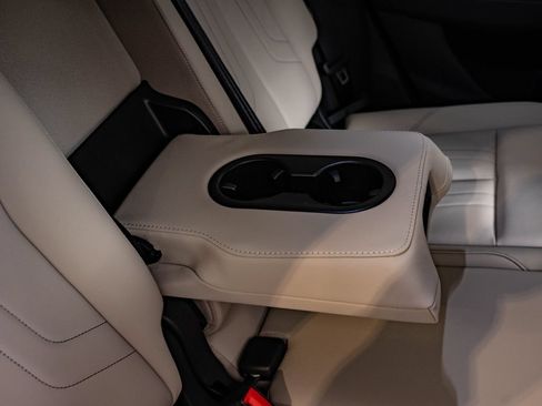 New 2026 Audi Q3 quattro 2.0T AWD/4WD image 46