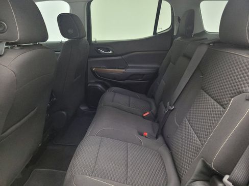 Used 2019 GMC Acadia SLE AWD/4WD image 18