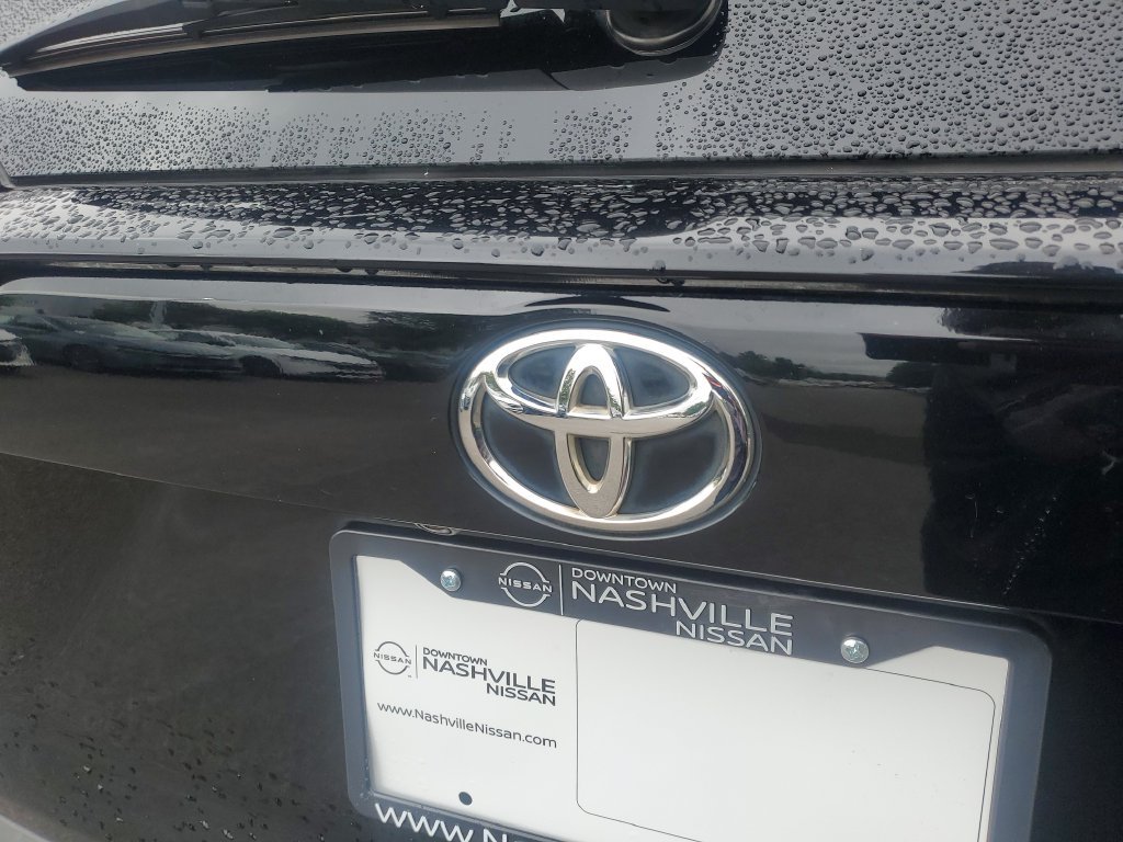 Used 2020 Toyota RAV4 LE FWD image 7