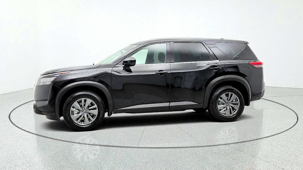 Used 2024 Nissan Pathfinder S AWD/4WD image 8