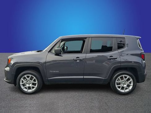 Used 2023 Jeep Renegade Latitude AWD/4WD image 7