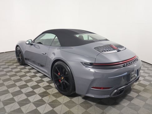 Used 2026 Porsche 911 Carrera S RWD image 3