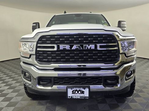 Used 2024 RAM 2500 Big Horn image 8