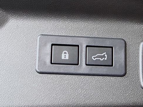 Used 2025 Subaru Forester Touring AWD/4WD image 33