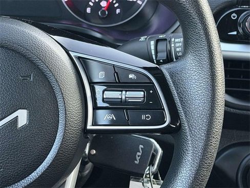 Used 2023 Kia Forte LXS image 11