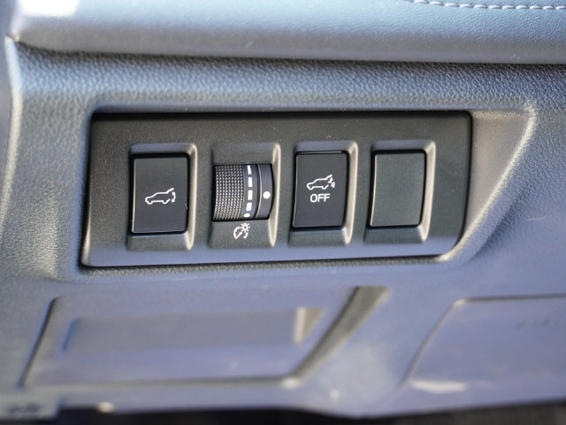 Used 2023 Subaru Outback Limited AWD/4WD image 34