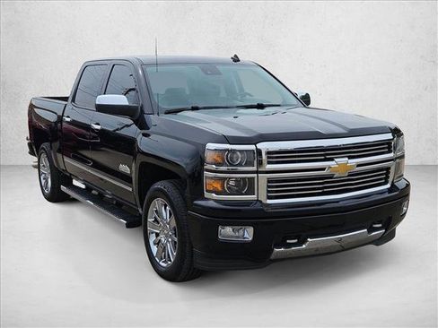 Used 2014 Chevrolet Silverado 1500 High Country w/ High Country Premium Package AWD/4WD image 3
