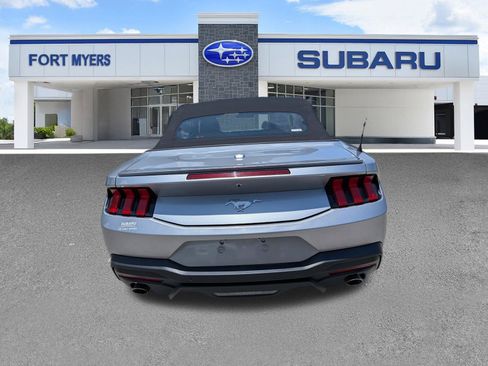 Used 2024 Ford Mustang Premium RWD image 5