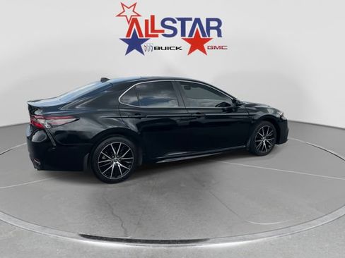 Used 2023 Toyota Camry SE w/ Convenience Package FWD image 7