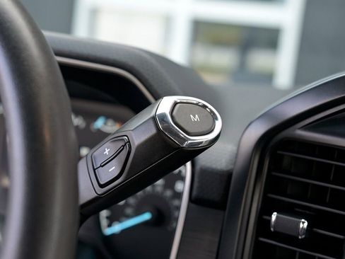 Used 2022 Ford F150 XL image 24