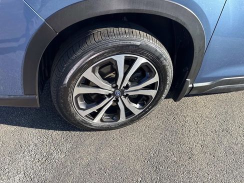 Used 2023 Subaru Forester Limited image 13