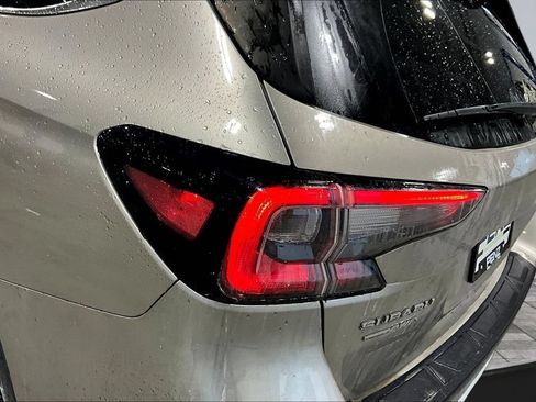 Used 2020 Subaru Outback Limited AWD/4WD image 19