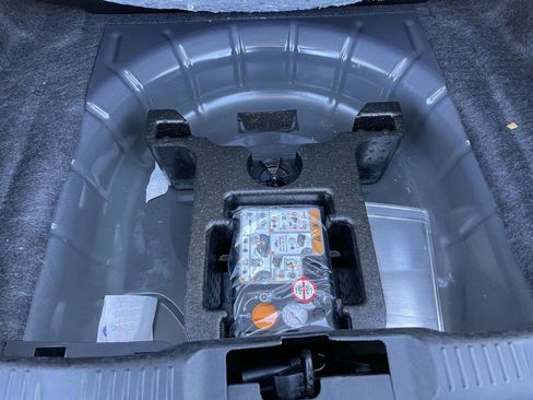 Used 2022 Ford Mustang GT Premium w/ Equipment Group 401A image 34