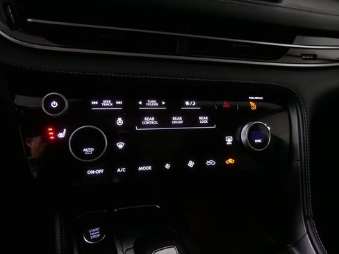 Used 2023 INFINITI QX60 Luxe AWD/4WD image 29