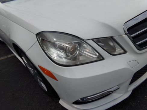 Used 2013 Mercedes-Benz E 350 BlueTEC Sedan image 32