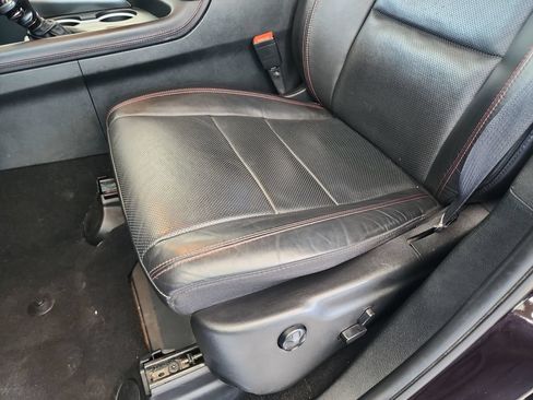 Used 2024 Dodge Durango GT AWD/4WD image 14