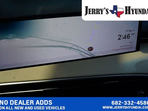 Used 2026 Genesis GV70 2.5T AWD/4WD image 13