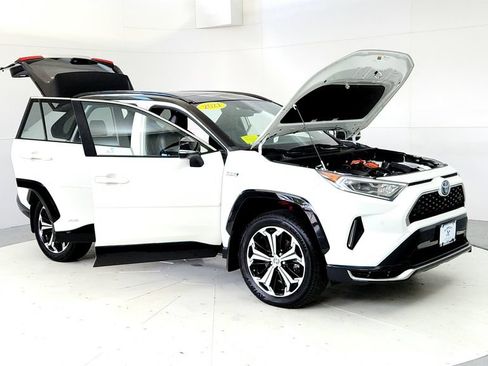 Used 2021 Toyota RAV4 XSE w/ Premium Package AWD/4WD image 12