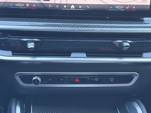 Used 2026 BMW X6 M60i image 7