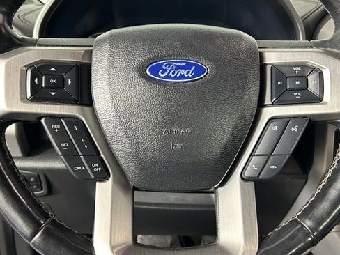 Used 2019 Ford F150 Platinum w/ Technology Package AWD/4WD image 25