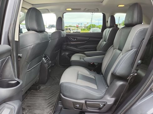 Used 2022 Subaru Ascent Onyx Edition AWD/4WD image 15
