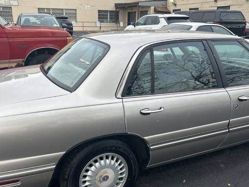 Used 1998 Buick Le Sabre Limited w/ Prestige Opt Pkg image 10