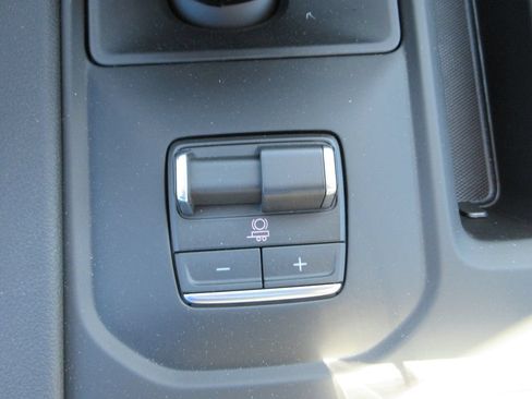 New 2026 GMC Sierra 1500 AT4 w/ AT4 Premium Package AWD/4WD image 22