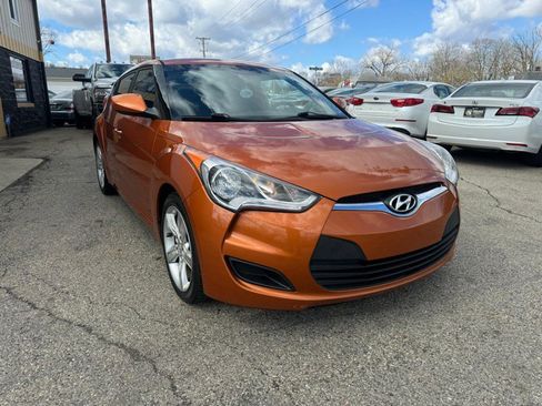 Used 2015 Hyundai Veloster 3dr Cpe Auto RE:FLEX image 7