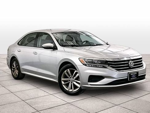 Used 2021 Volkswagen Passat 2.0T S FWD image 2