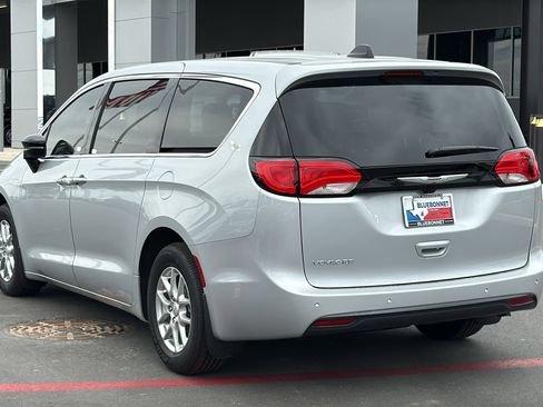 New 2026 Chrysler Voyager LX image 3